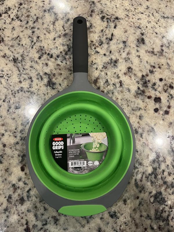  OXO Good Grips Silicone Collapsible Strainer, 2 Quart,Green