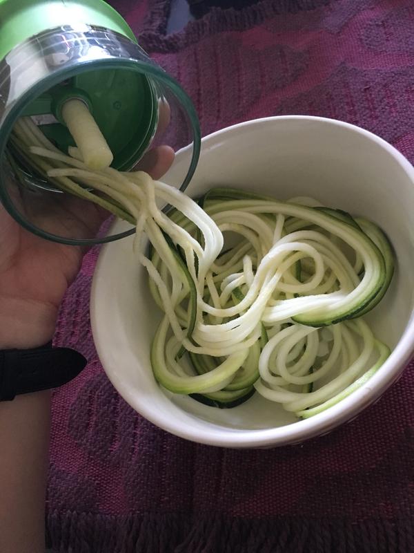 In action! Works very neatly.