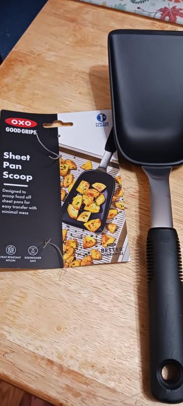 sheet pan scooper
