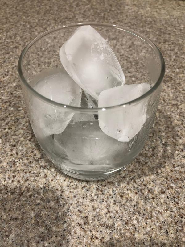 OXO No-Spill Ice Cube Tray - Duluth Kitchen Co