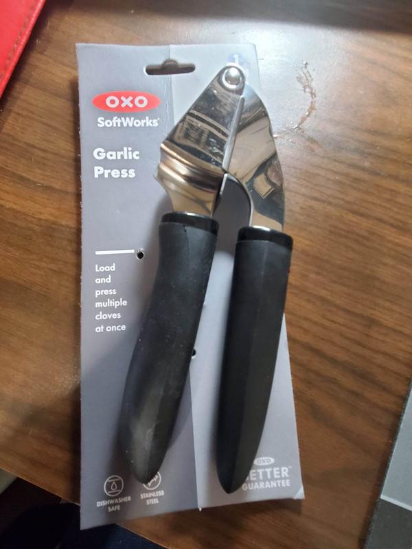 OXO SoftWorks Garlic Press (1 ct) Delivery - DoorDash