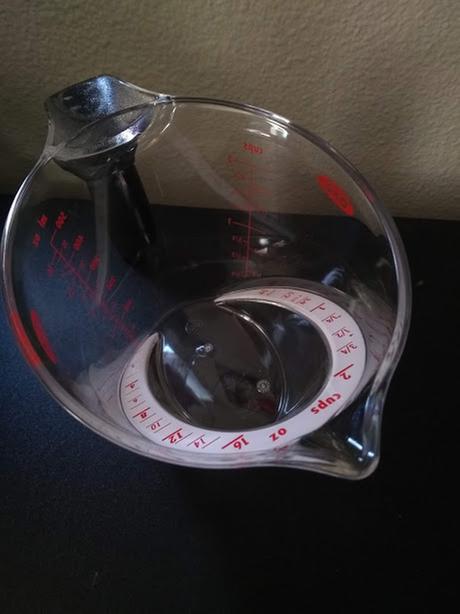 Brix Design A/S  Angled Measuring Cup, 1/2L