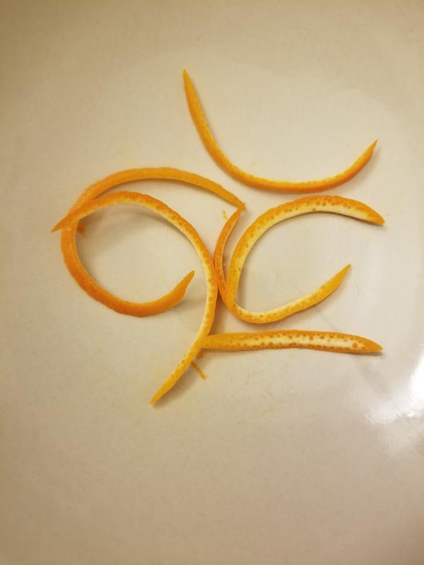 nice slices of the orange peel, will use for cocktails and candied peels