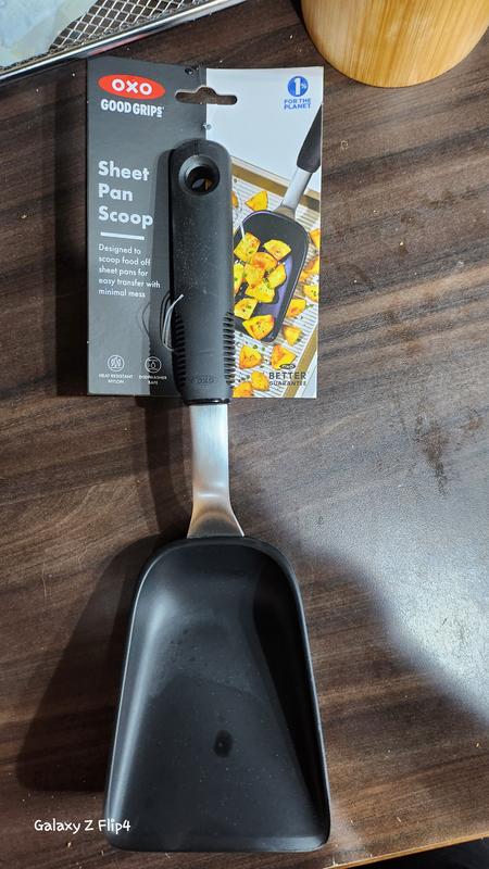Front of pan scoop.