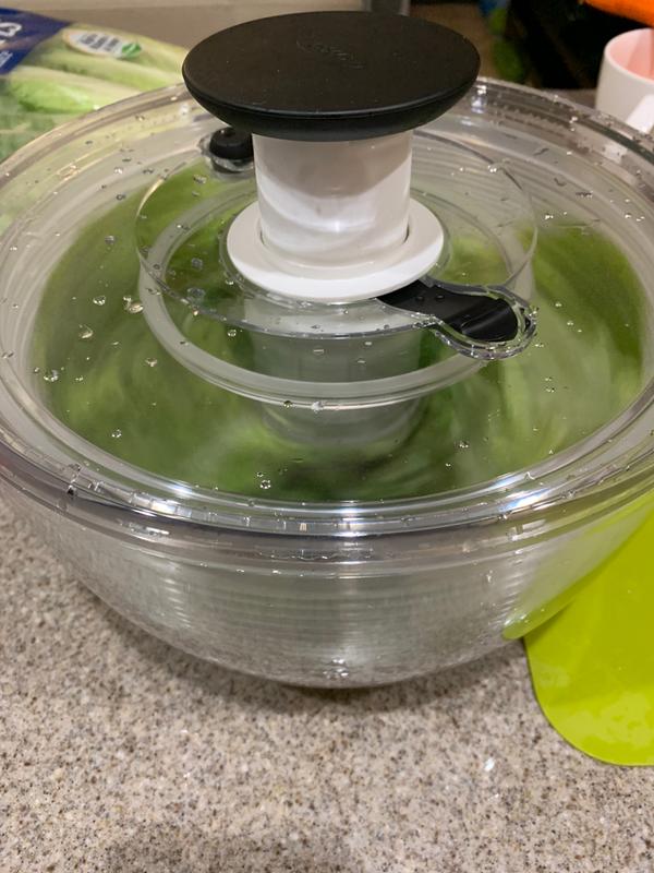 My salad spinner just arrived. After washing second-hand pieces, it cuts  the drying time significantly. : r/lego