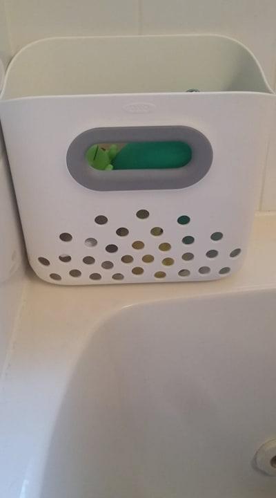 Water can Easily Drain Out!