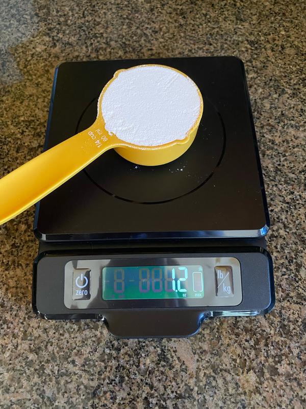 White OXO Softworks 5LB Food Scale with Pull-Out Display (FOR PARTS NOT  WORKING)