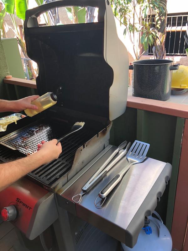 greasing the surface with chef squeeze bottle + grill brush!