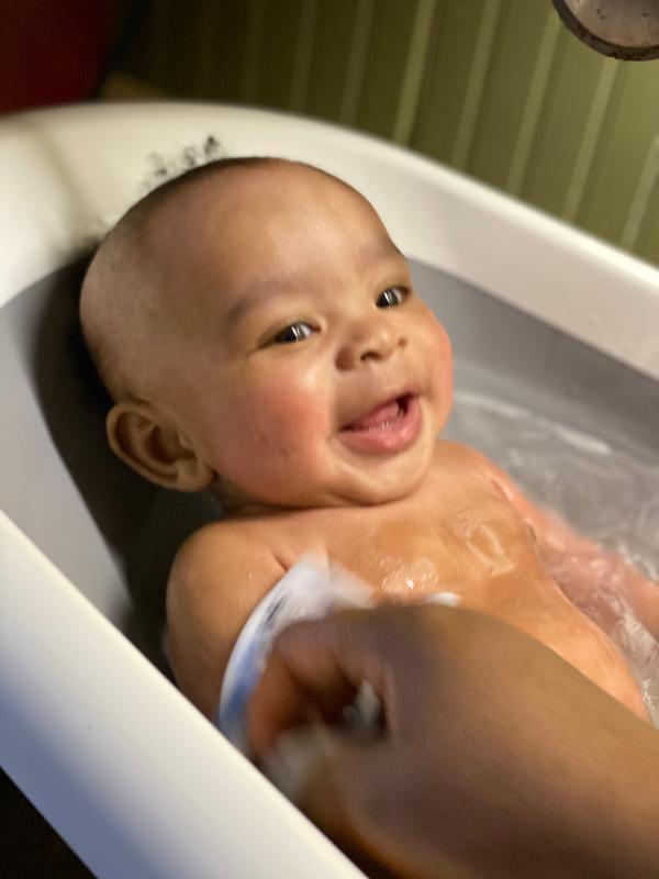 OXO Tot Splash & Store Bathtub Review - Babylist 