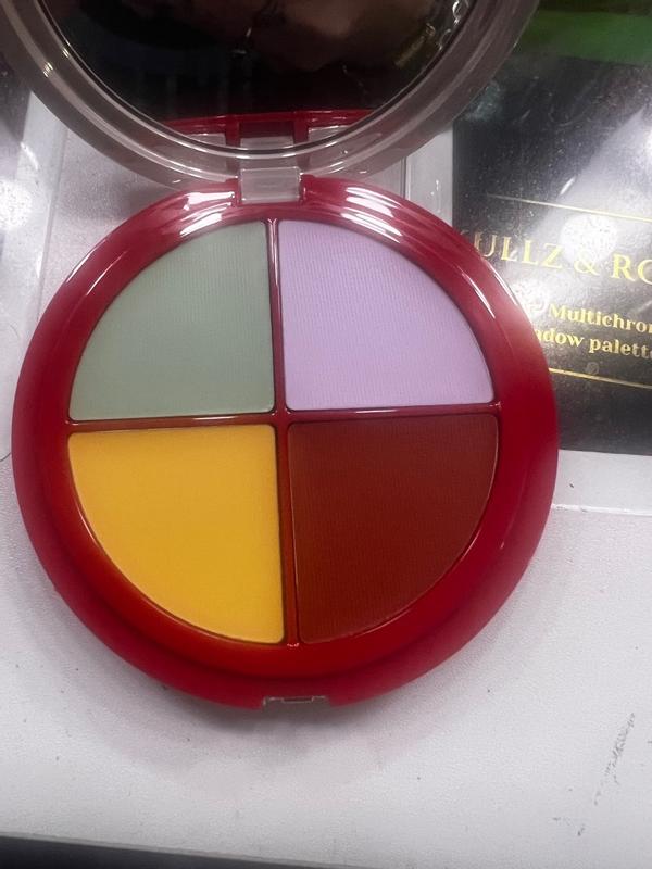 Customer photo for "Great pigmentation!"