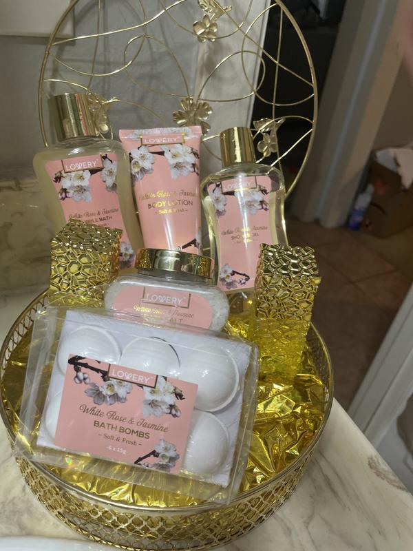 This gift is STACKED with Lovely Stuff!!