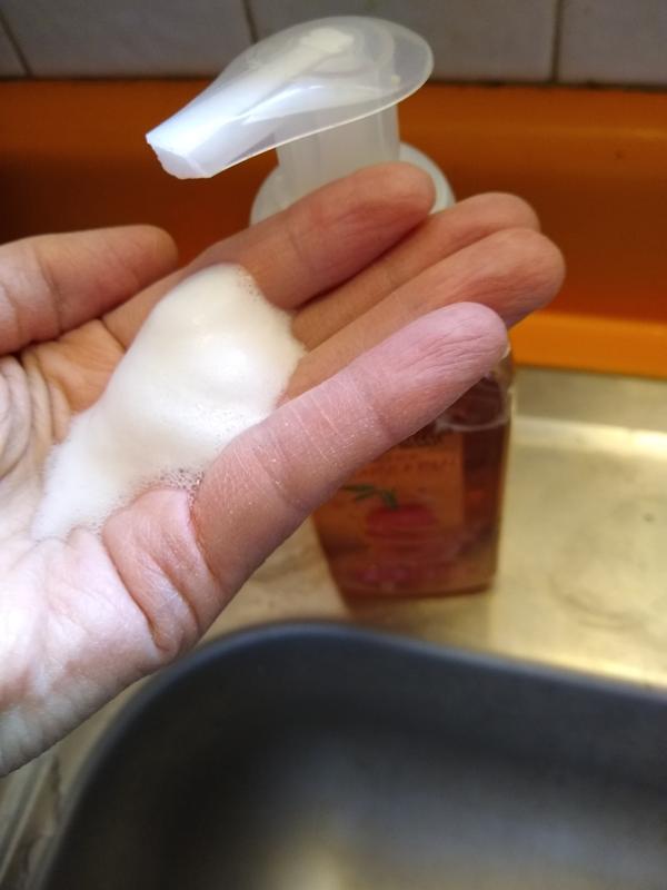 Clean and refreshing scent