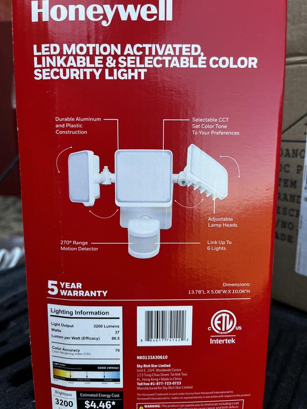 Honeywell 3200 lumen led deals motion sensor security light