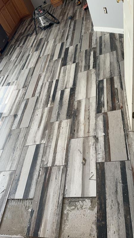 American Villa Vineyards 8-Pack Multicolor 12-in x 24-in Glazed Porcelain Wood Look Floor and Wall Tile