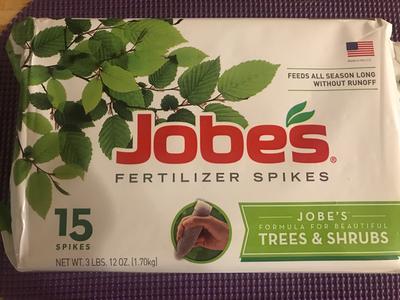 Jobe's, 01660, Fertilizer Spikes, Tree & Shrubs, Includes 15  Spikes, 12 Ounces, Brown & 02011 Fertilizer Spikes, Evergreen Tree, 5  Count, Slow Release, Cypress, Juniper, Magnolia : Patio, Lawn & Garden
