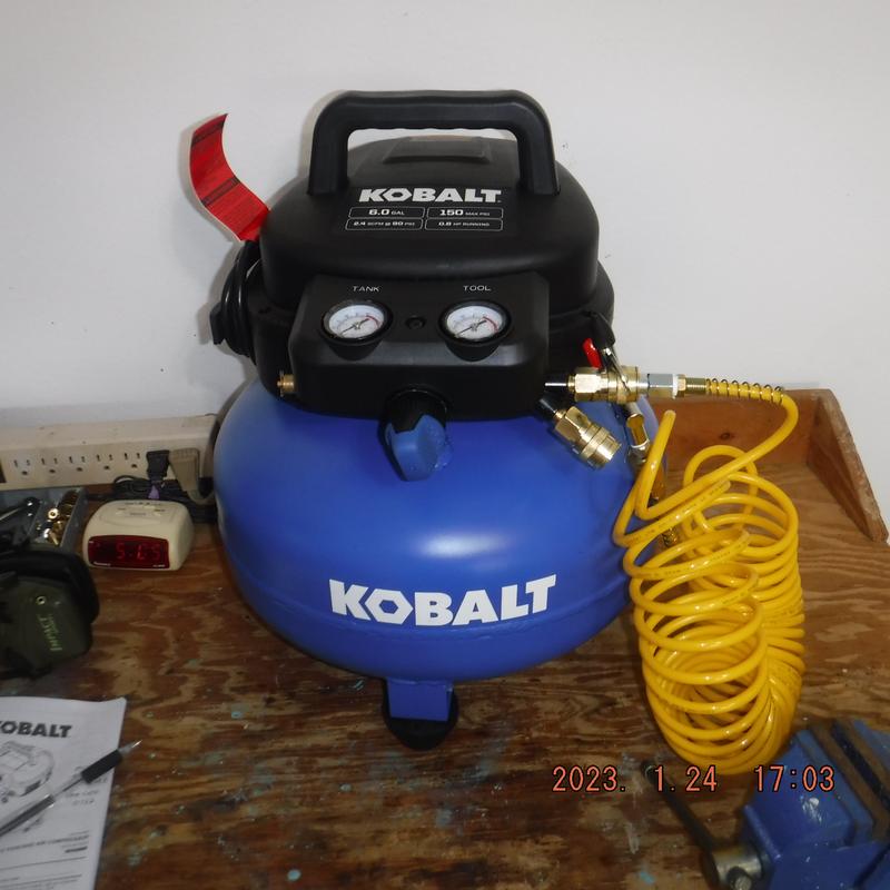 Compresseur à air Kobalt portatif électrique 1 phase réservoir plat 6 gal  0210644