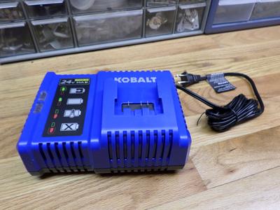 Kobalt Tools 4913886 24V Rapid Battery Charger