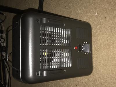 Up to 1500-Watt Utility Fan Utility Indoor Electric Space Heater with  Thermostat at Lowes.com