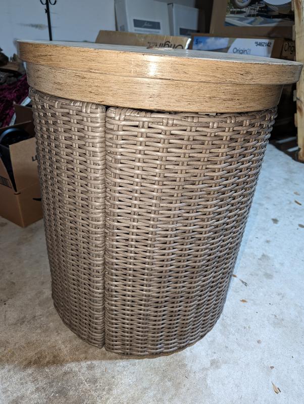 Origin 21 Dunes Round Wicker Outdoor Bistro Table 22.05-in W x 22.05-in ...