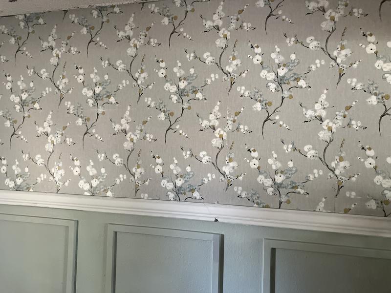 allen + roth 30.75-sq ft Grey Vinyl Floral Self-adhesive Peel and Stick ...