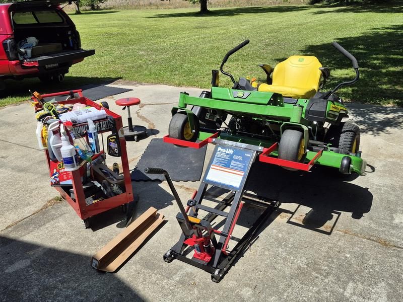 REVOLUTION87＋ 1200W John Deere MulchControl for 54-in Zero Turn Mower Mulch Kit