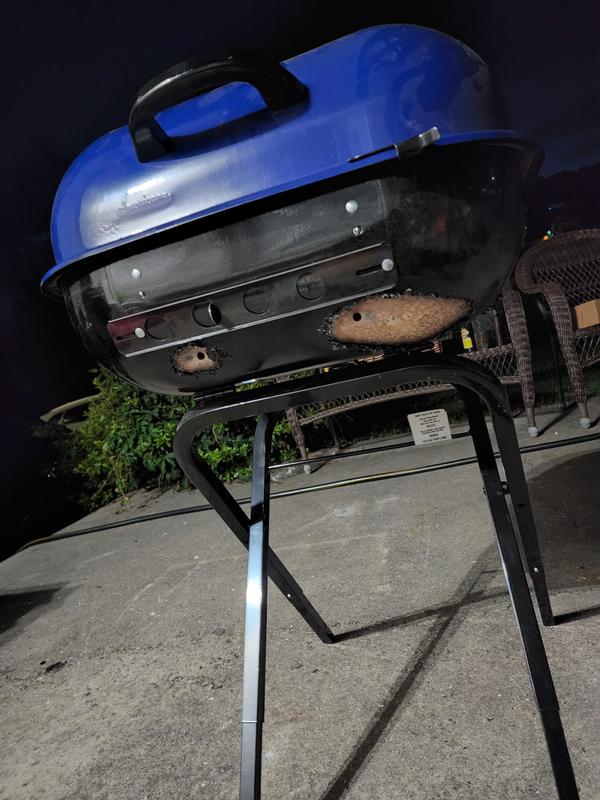 Americana 21.25-in W Ocean Blue Kettle Charcoal Grill in the Charcoal  Grills department at