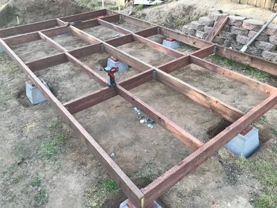 8-3/4 in. x 10-3/4 in. x 10-3/4 in. Concrete Pier Block w/Wood Cap