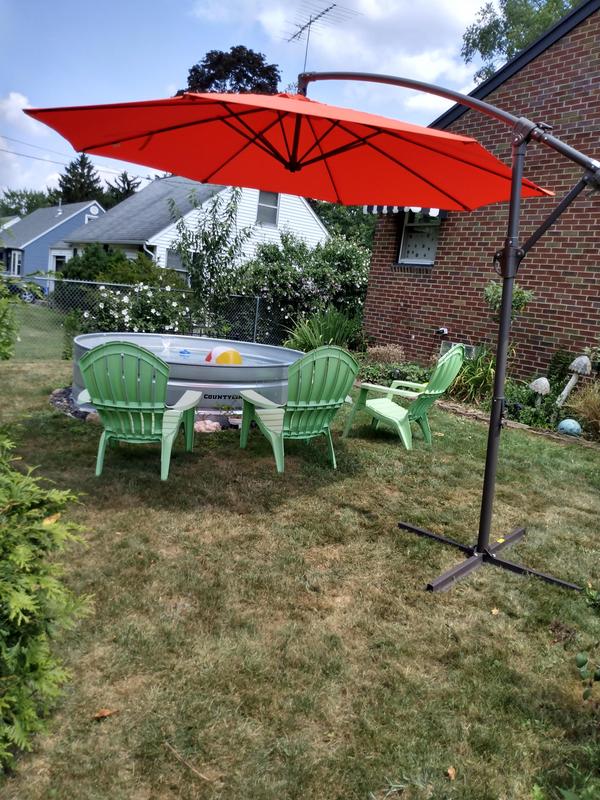 black and sand striped patio umbrella Garden 9 ft Patio Umbrellas w/ Black Round Base Included for Outdoor Shade, Black/White Stripe, Size: 9'