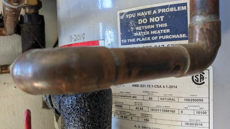 A.O. Smith Signature 100 40-Gallon Tall 12-year Limited 40000-BTU Natural  Gas Water Heater in the Water Heaters department at Lowes.com