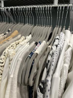 Elama 100 Piece Velvet Slim Profile Heavy Duty Felt Hangers in Gray