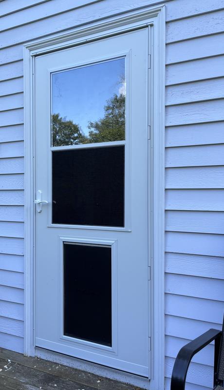 32 storm door with best sale pet door