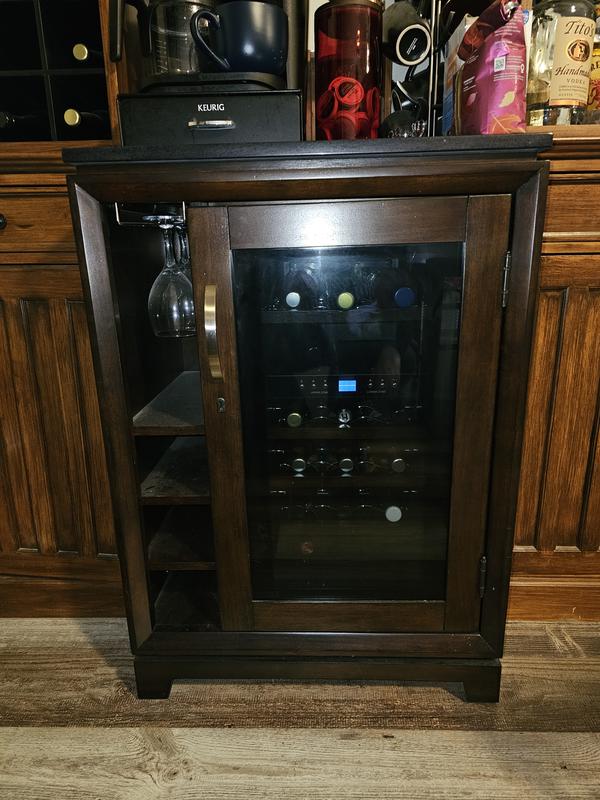 Scott Living 18-Bottle Capacity Dual Zone Cooling Built-In