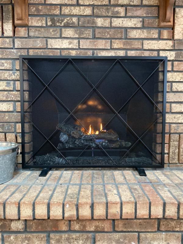 Pleasant Hearth 24-in 33000-BTU Triple-Burner Vent-Free Gas Fireplace Logs  and Remote in the Gas Fireplace Logs department at Lowes.com