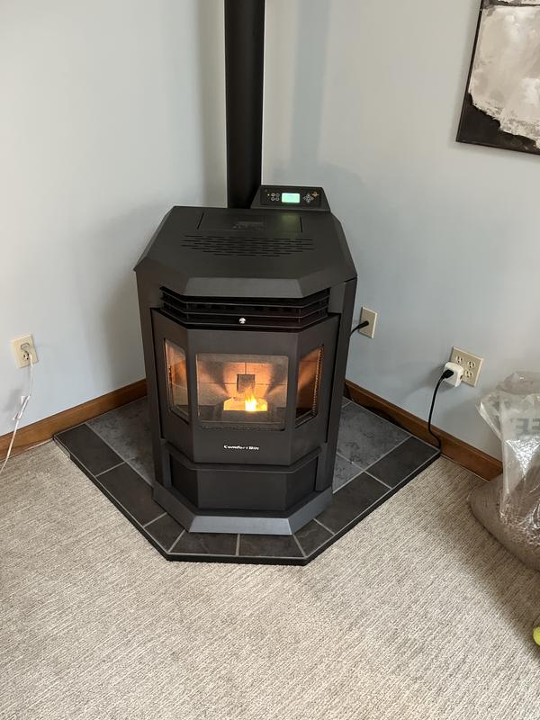 ComfortBilt 2800-sq ft Pellet Stove with 55-lb Hopper (EPA Approved) in the Pellet  Stoves department at Lowes.com