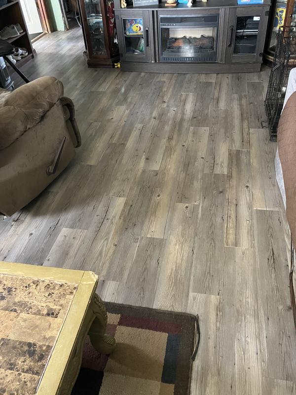 Style Selections Barnwood 6-in Wide x 2-mm Thick Water Resistant Peel and Stick Vinyl Plank Flooring (1.5-sq ft)
