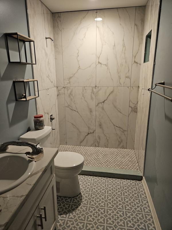 American Olean Newcastle Marble White 10-in x 11-in Matte Ceramic Hexagon Marble Look Floor and Wall Tile (0.81-sq. ft/ Piece)
