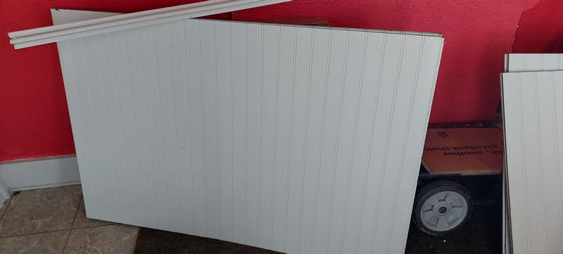 Style Selections 32-in x 48-in Beaded Paintable White