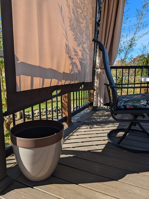 Southern Patio Round 15-in W Large Red Resin Outdoor Planter HDR ...