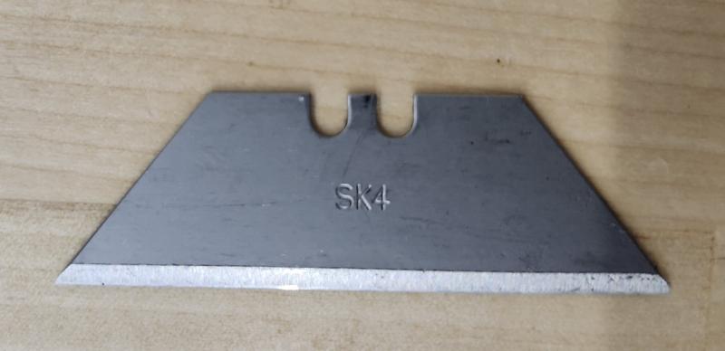 Crescent Carbon Steel Hook Utility Razor Blade(50-Pack) RB-HB-50 at ...