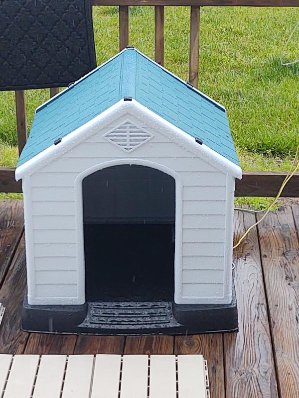 Costway Plastic Indoor Outdoor Medium Dog House in the Pet Houses department at Lowes