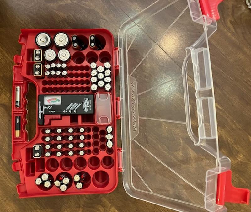 Battery Daddy Battery Organizer 180-Compartment Plastic Small Parts  Organizer in the Small Parts Organizers department at