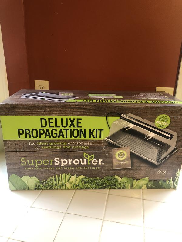 Super Sprouter Deluxe Propagation Kit with T5 Light, Dome,Tray and Booklet  for a Growing Environment Germinating Seedlings or Cuttings HGC726403 - The  Home Depot