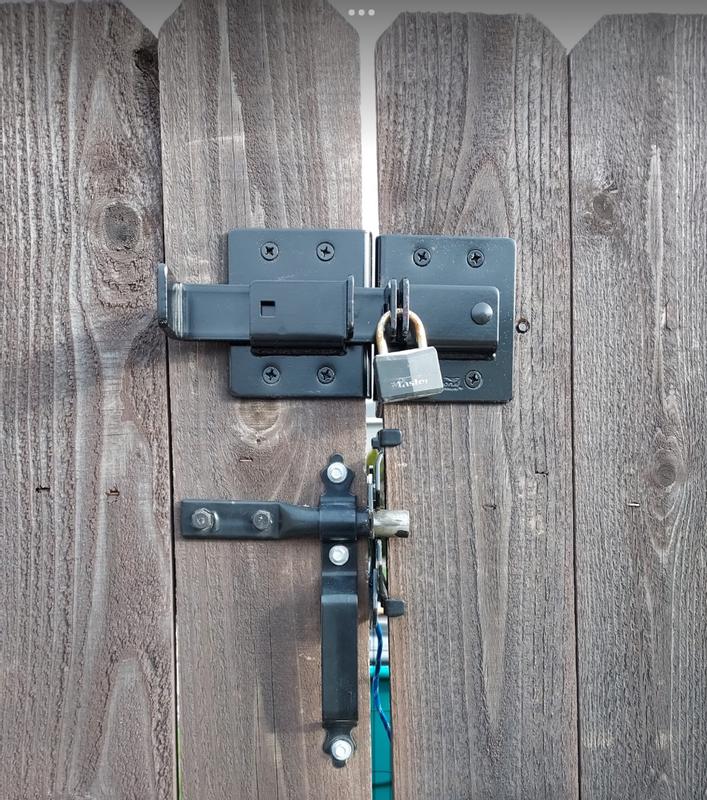 National Hardware 8-5/8-in Gate Latch in the Gate Hardware