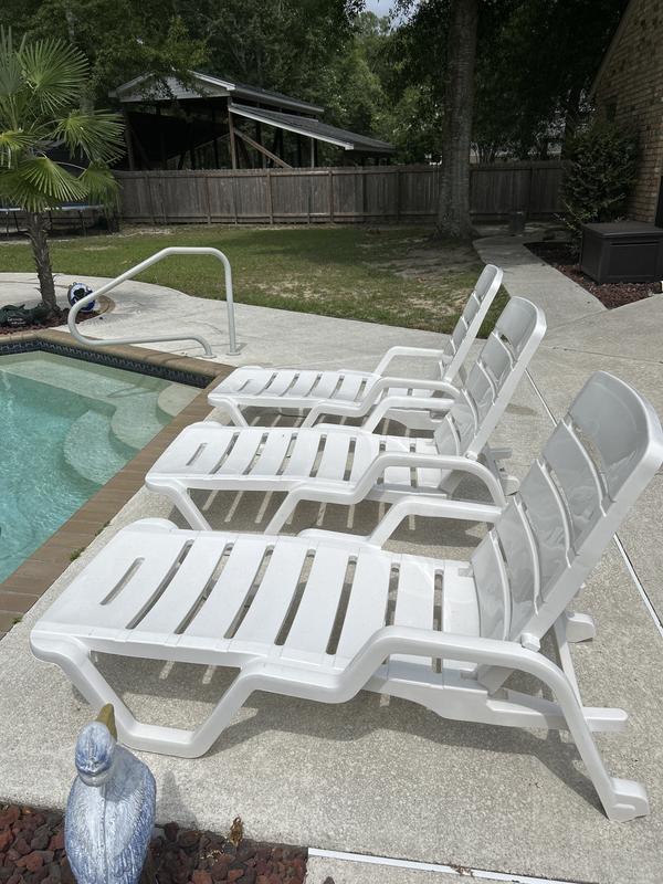 White plastic lounge chairs lowes new arrivals