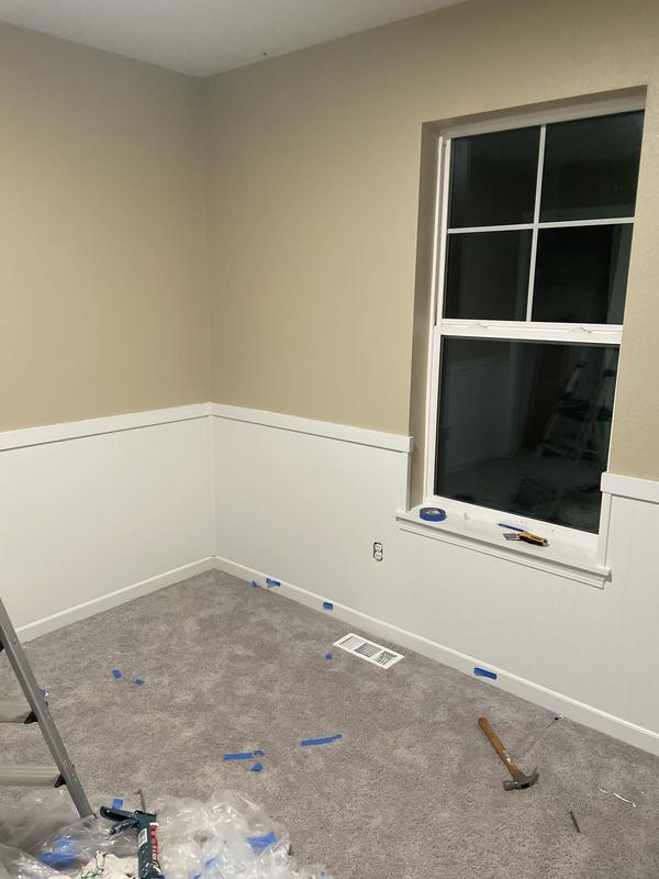 ECHON Craftsman 5/8-in x 2-1/2-in x 8-ft Finished PVC Chair Rail ...