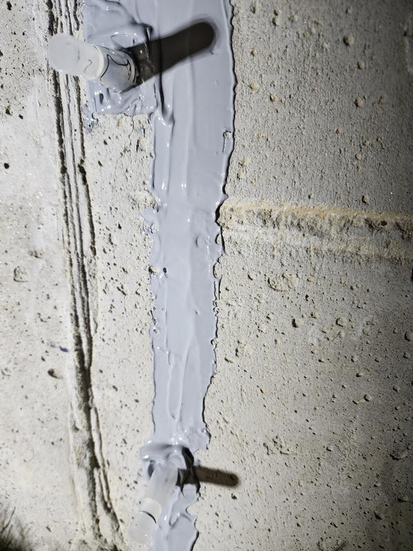 DRICORE Pro Concrete Repair Crack Injection Expanding Foam, 47 OFF