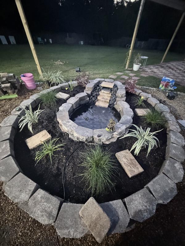 Oldcastle 4-in H x 11.5-in L x 7.5-in D Napoli Concrete Retaining