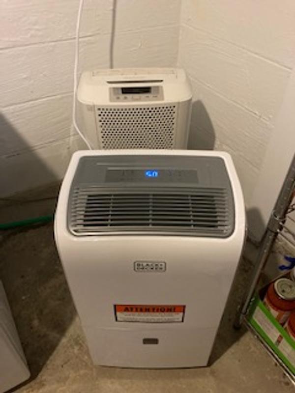 BLACK+DECKER 4500 Sq. Ft. Dehumidifier for Extra Large Spaces and  Basements, Energy Star Certified, BDT50WTB