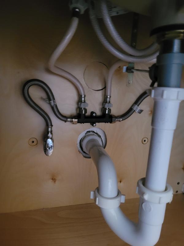 Watts Hrws Steel Recirculating Pump Universal Water Heater in the Water  Heater Accessories department at Lowes.com