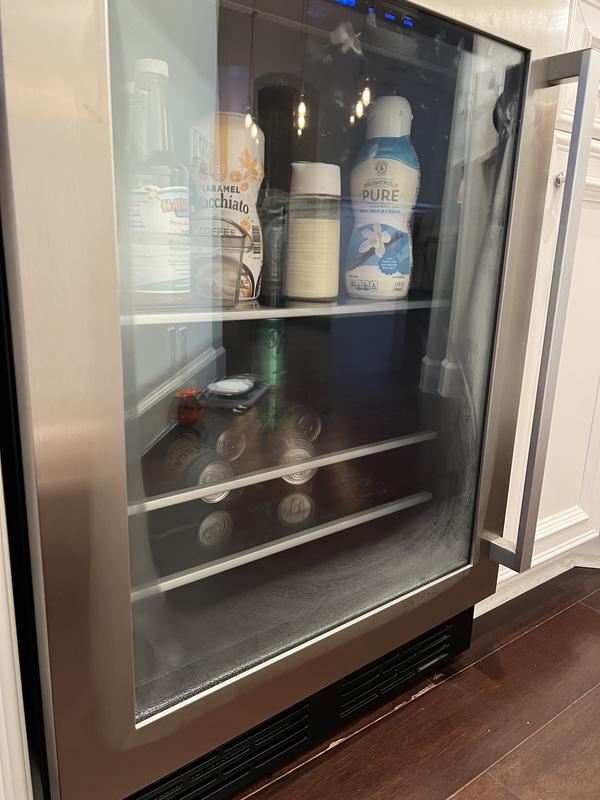Hisense Réfrigérateur Combiné + distributeur d'eau 240L - RD-34DC4S